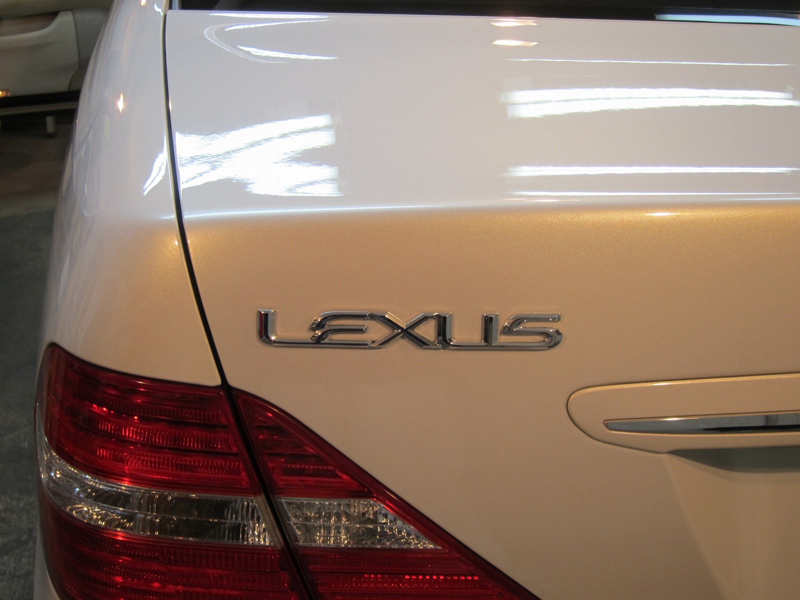 20131227-lexus-ls430-08