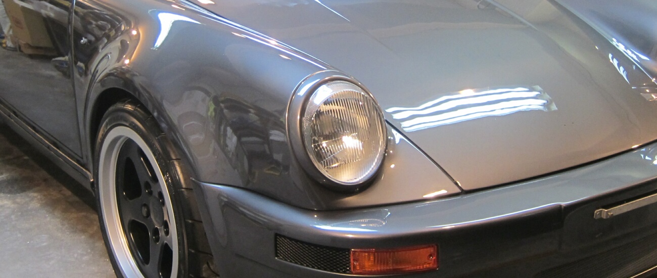 マット塗装を磨いて艶やかにします ポルシェ 911 930 スピードスター ターボルック カービューティープロ ブルーボトル ガラスコーティング 東京
