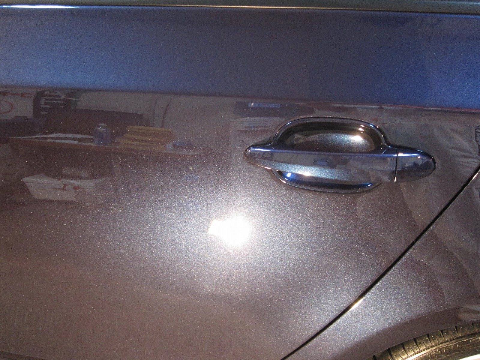 濃色車は輝きと深みが増します Bmw 525 I ガラスコーティング カービューティープロ ブルーボトル ガラスコーティング 東京