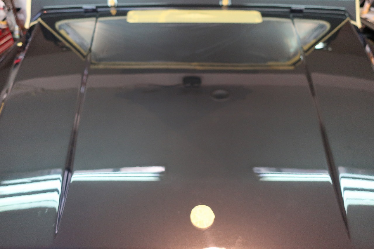 オールペイント車を磨き直します メルセデス ベンツ 300ge ガラスコーティング カービューティープロ ブルーボトル ガラスコーティング 東京