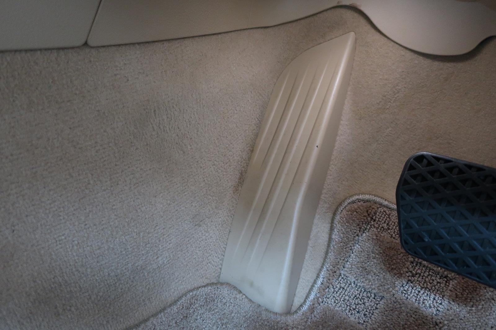 Bmw 3d リフレッシュプラン 車内クリーニング編 カービューティープロ ブルーボトル ガラスコーティング 東京